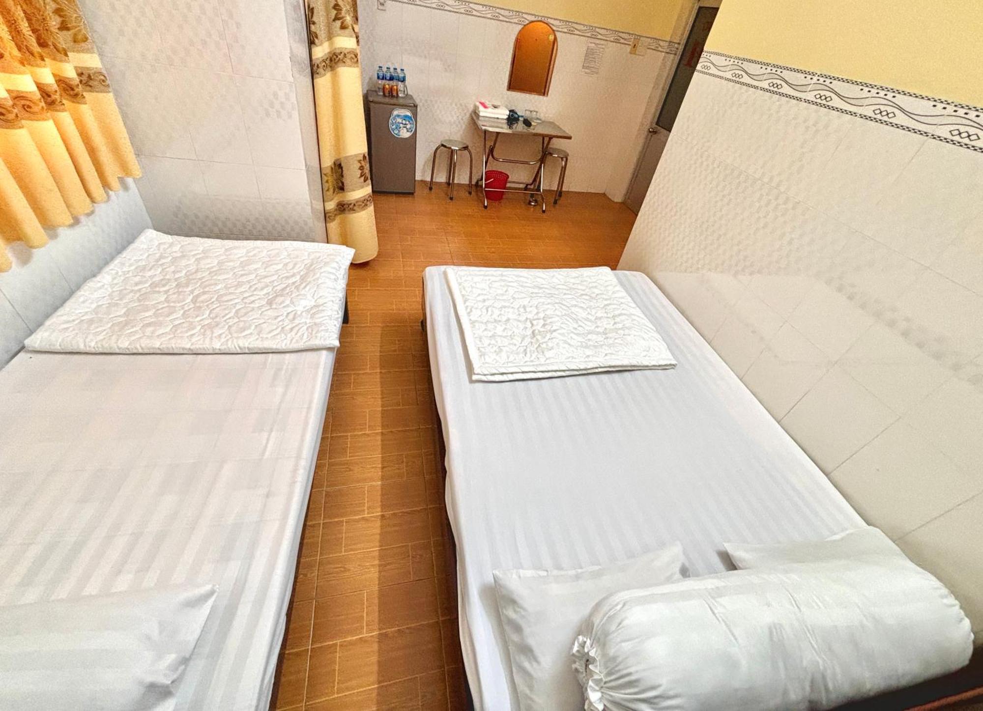 Khach San Ngoc Cuong Hotel Bac Lieu Bagian luar foto